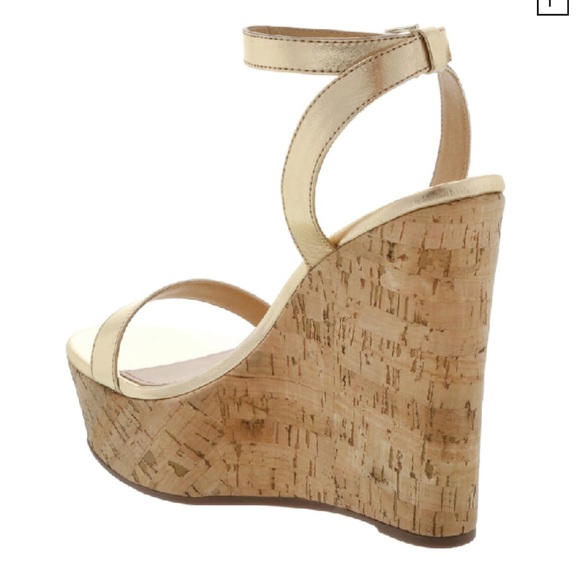 Schutz Eduarda Gold Platform Wedge Sandal - Picture 11 of 11